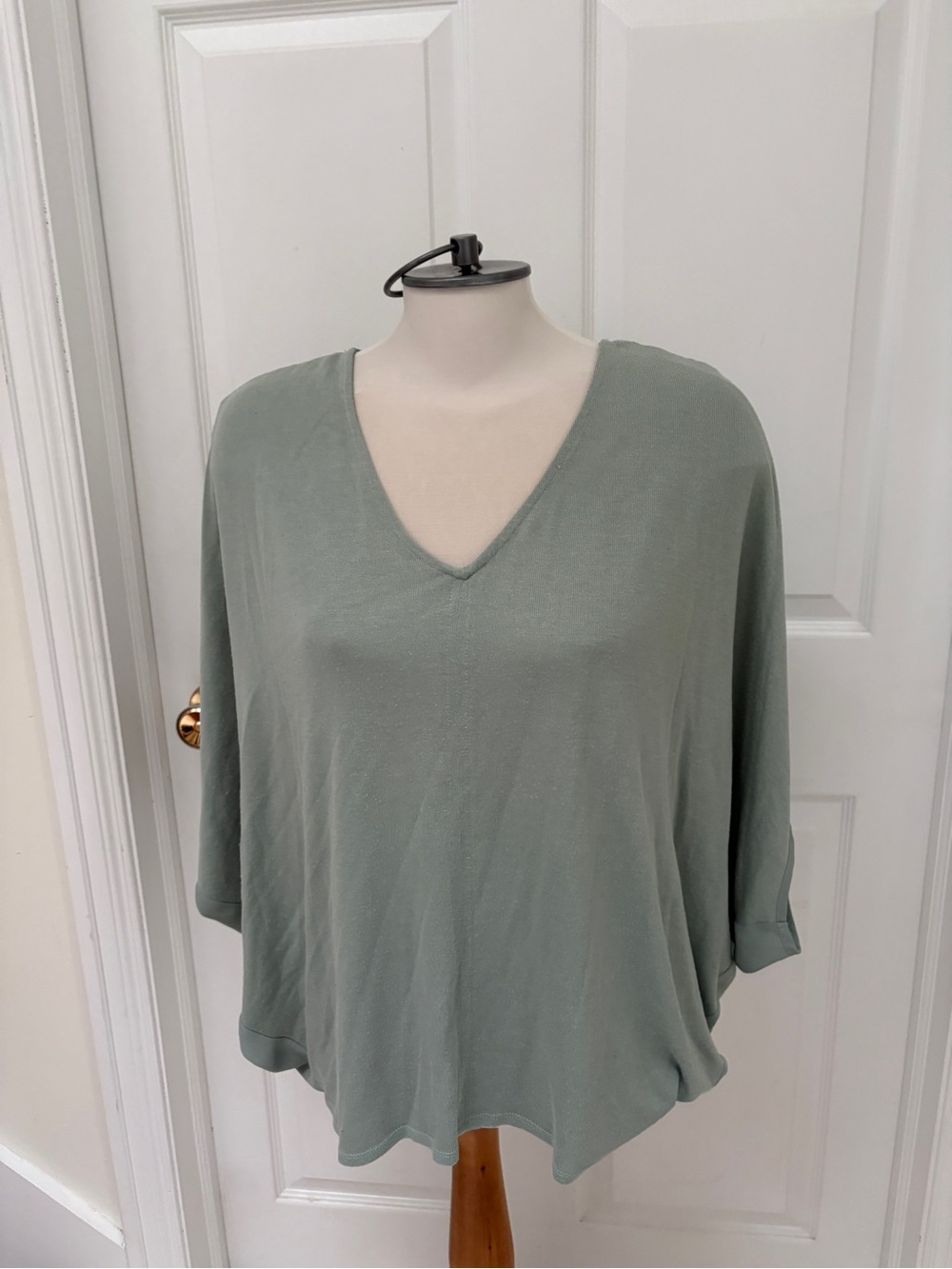 Reitmans Soft V-Neck Tunic in Sage Green